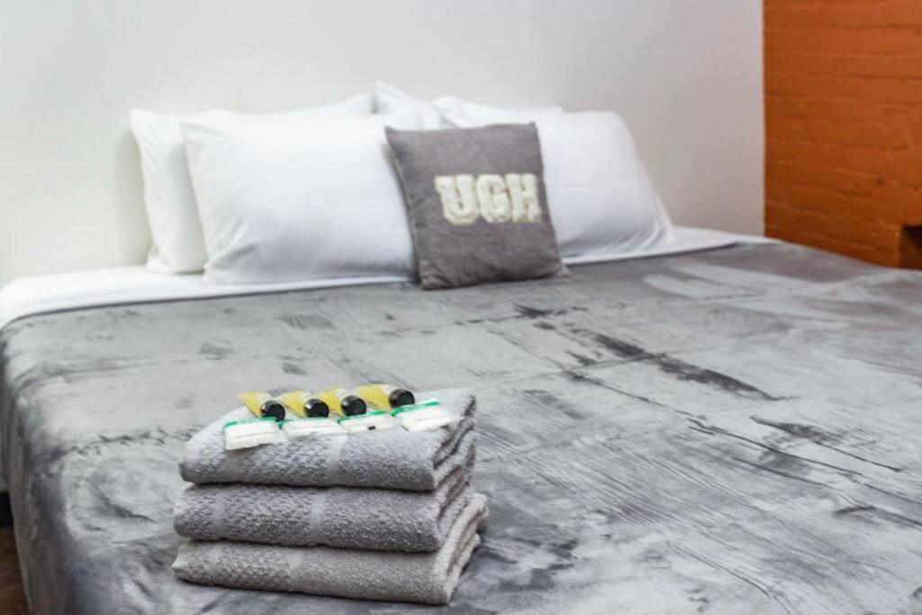 Centric Modern Loft W/ King Beds Apartment Rochester Ngoại thất bức ảnh